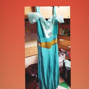 Princess Jasmine Costume